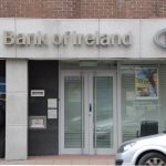مشکل فنی در بانک ایرلند باعث هجوم مردم به خودپردازها شد